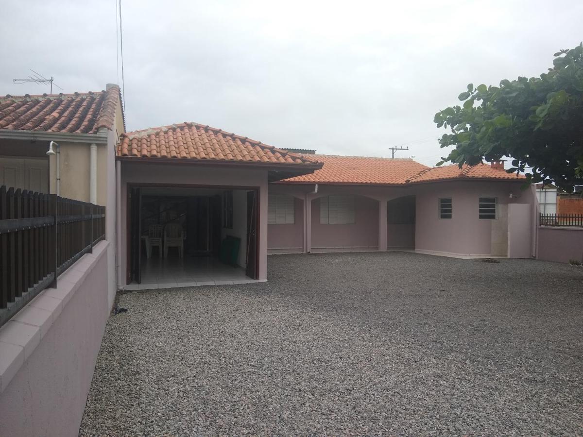 Villa Casa Ampla A 50Metros Do Mar Balneario Barra do Sul Exterior foto